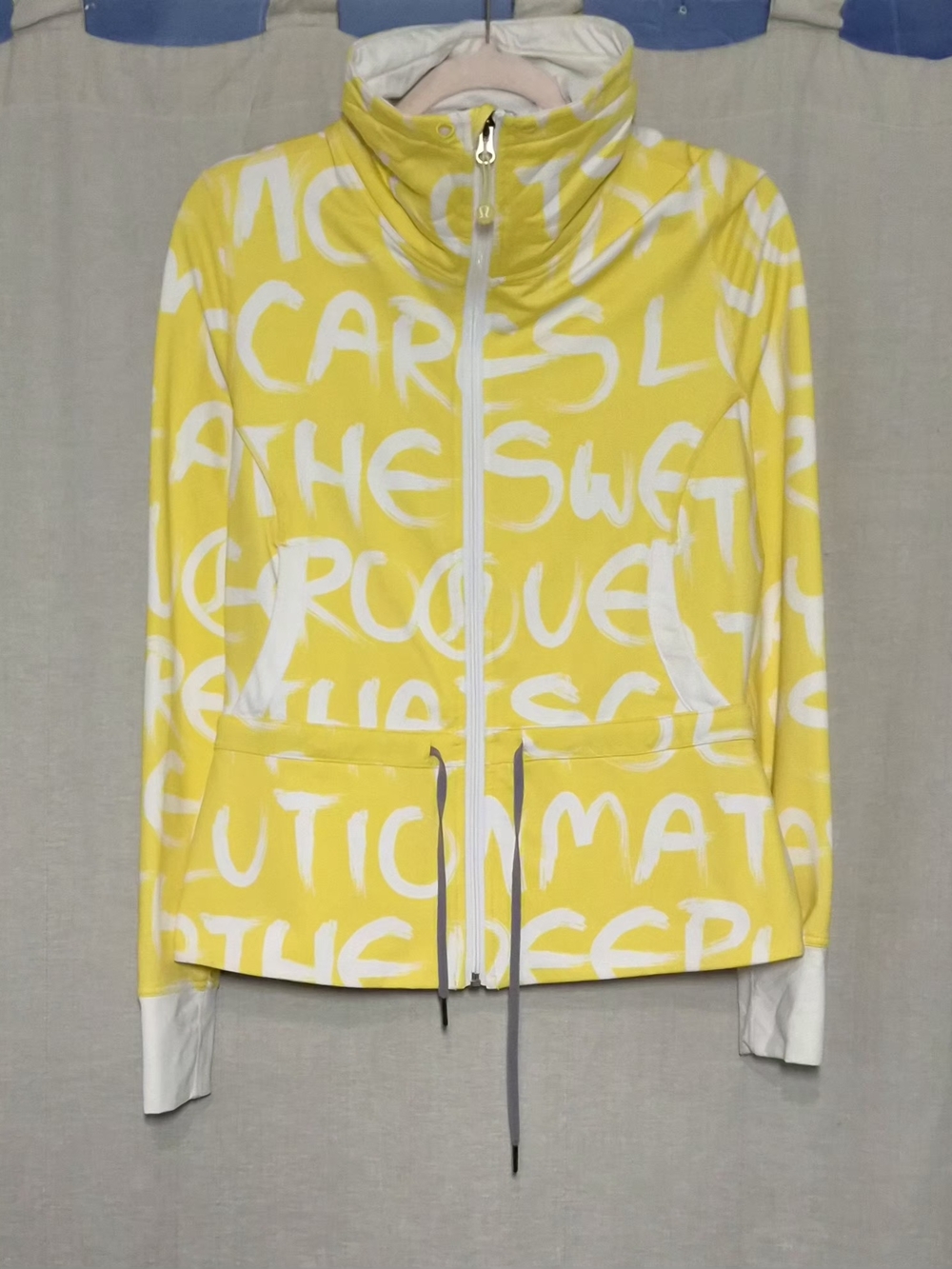 Lululemon Victory Manifesto Full Zip Jacket Size 10